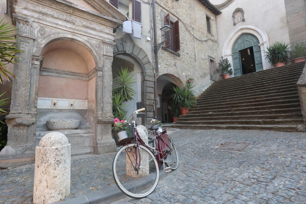 Relax Nel Borgo, La Fontana Apartment กัมปาญญาโน ดิ โรมา ภายนอก รูปภาพ
